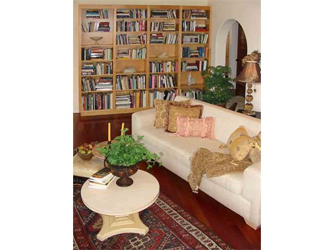 artists-living-room-2-web